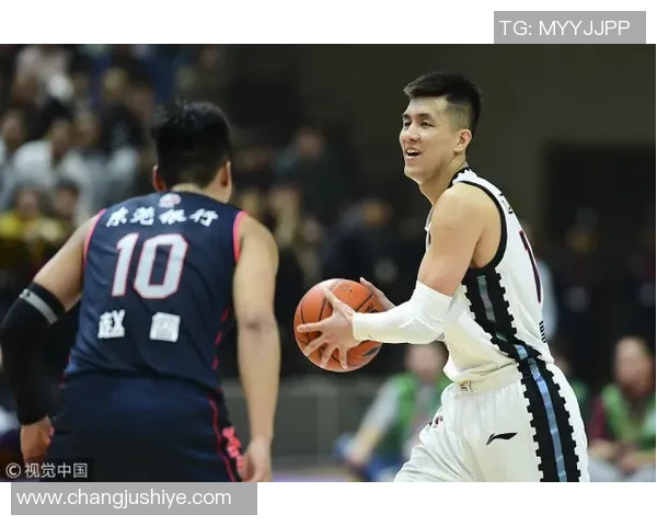 CBA精彩对决广厦迎战广东腾讯争夺季后赛席位的关键战役